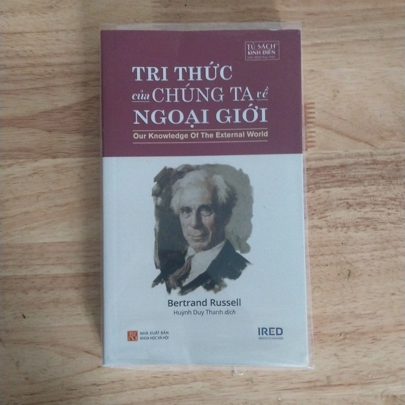 Sách triết: Tri thức của chúng ta về ngoại giới - Bertrand Russell 547890