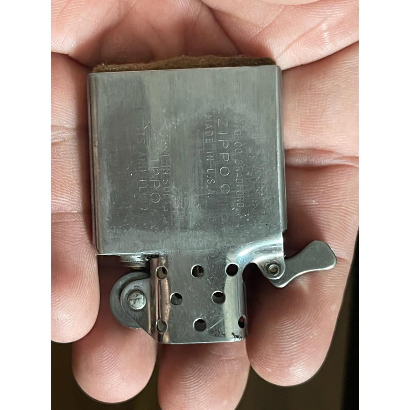Zippo đời xưa và đời số 516495
