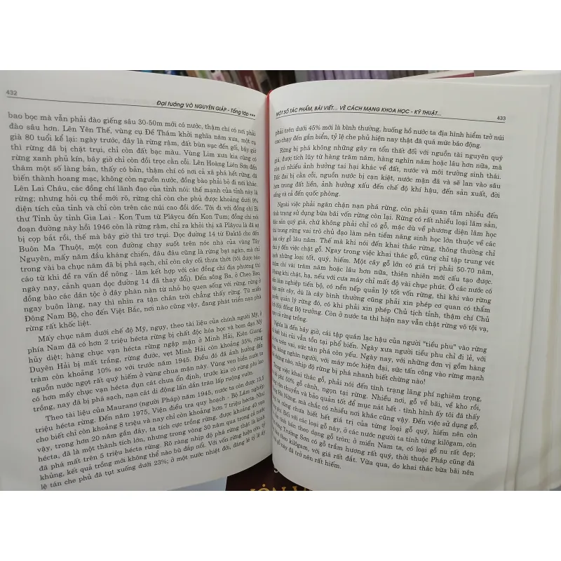 ĐẠI TƯỚNG VÕ NGUYÊN GIÁP - TỔNG TẬP LUẬN VĂN (TẬP 3) 792929