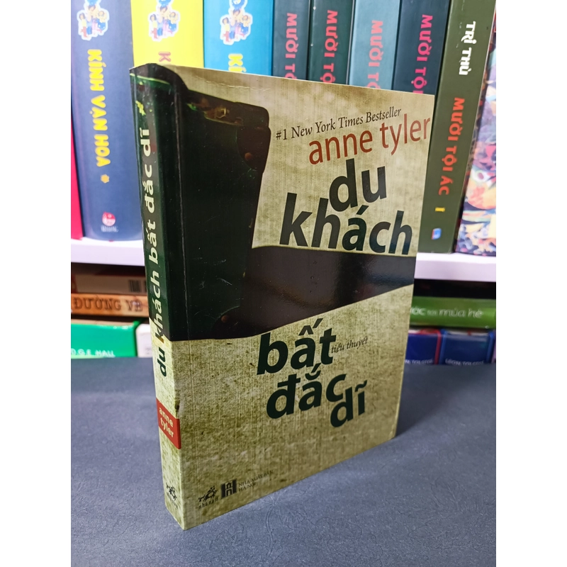 Du khách bất đắc dĩ- anne tyler 270637