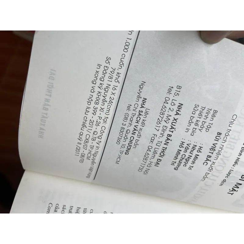 Cuộc chiến bí mật GS Vũ Đình Hiếu lược dịch 707458