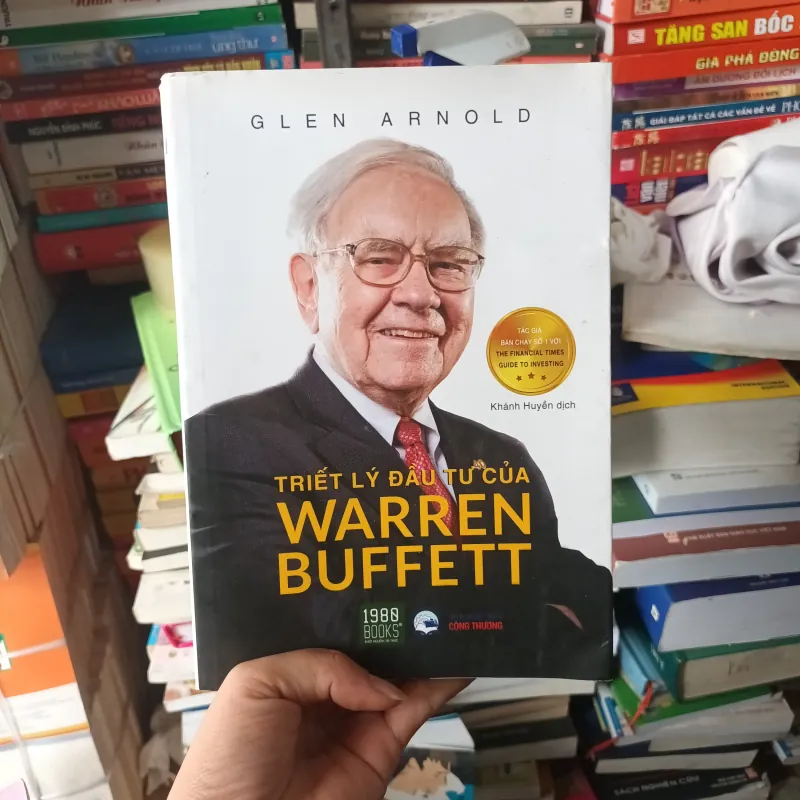 Triêta lý đầu tư của Warren Buffett - Glen Arnold 968722