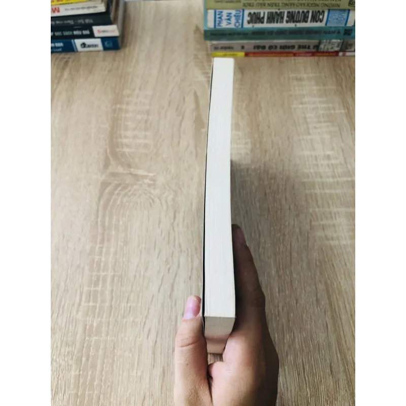 NHỮNG CHUYỆN LUÂN HỒI HIỆN ĐẠI  1024341