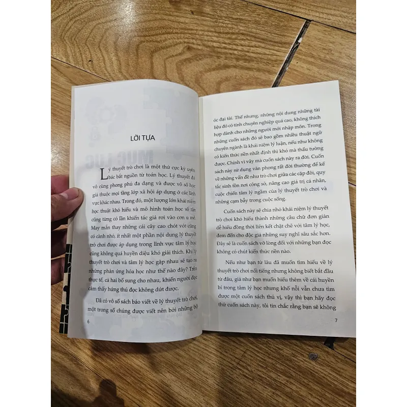 Lý thuyết trò chơi
89k (bìa 179k) 1008490