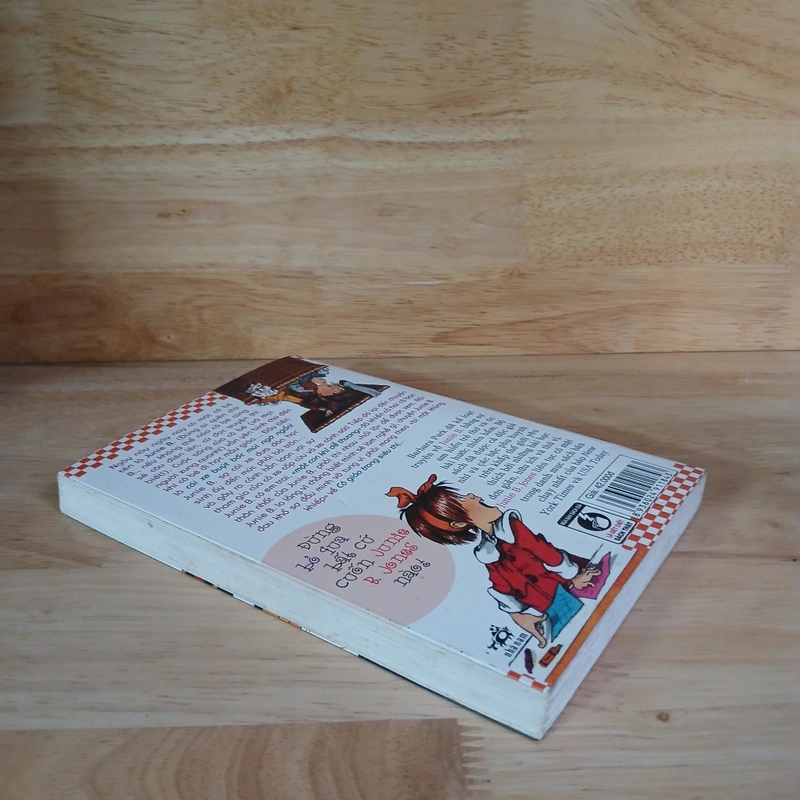 Junie B.Jones Và Chiếc Xe Buýt Bốc Mùi Ngớ Ngẩn - Barbara Park 475566