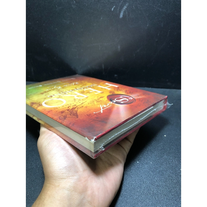 Người hùng Rhonda Byrne bìa cứng new 100% HCM.ASB0201 tâm lý , kỹ năng , khám phá 912814