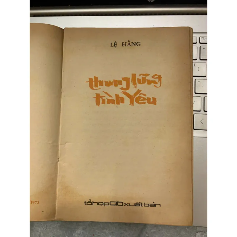 THUNG LŨNG TÌNH YÊU - LỆ HẰNG 747402