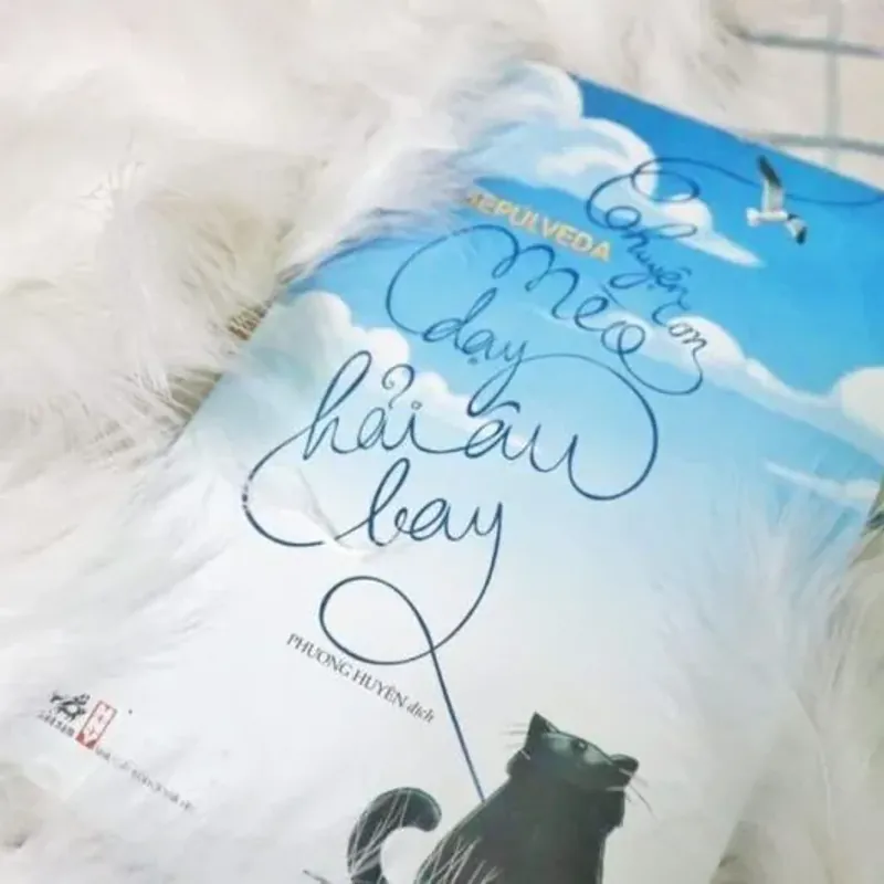 sách chuyện con mèo dạy hải âu bay 1003626