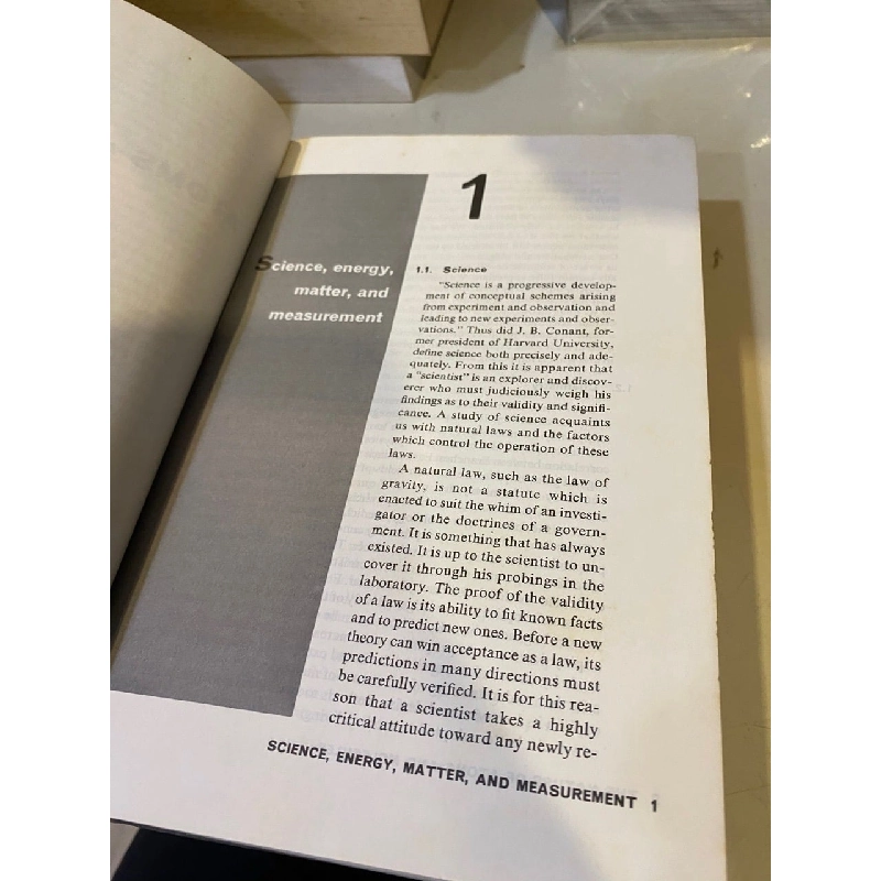 The Nature of Atoms and Molecules - Scott, Kanda 976843