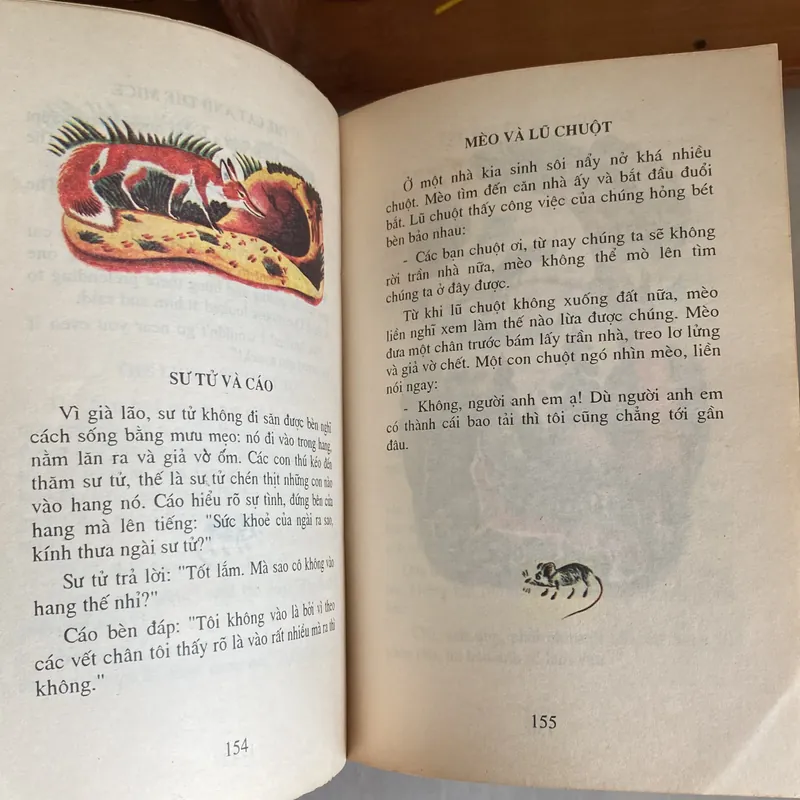 KIẾN VÀ CHIM BỒ CÂU, LÉP TÔN - XTÔI, chuyện ngụ ngôn, song ngữ, xb 1997 590611