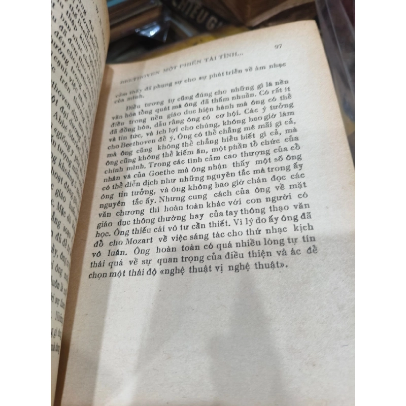 Beethoven Một Phiến Tài Tình Thiên Cổ Luỵ - Hoài Khanh dịch 130132