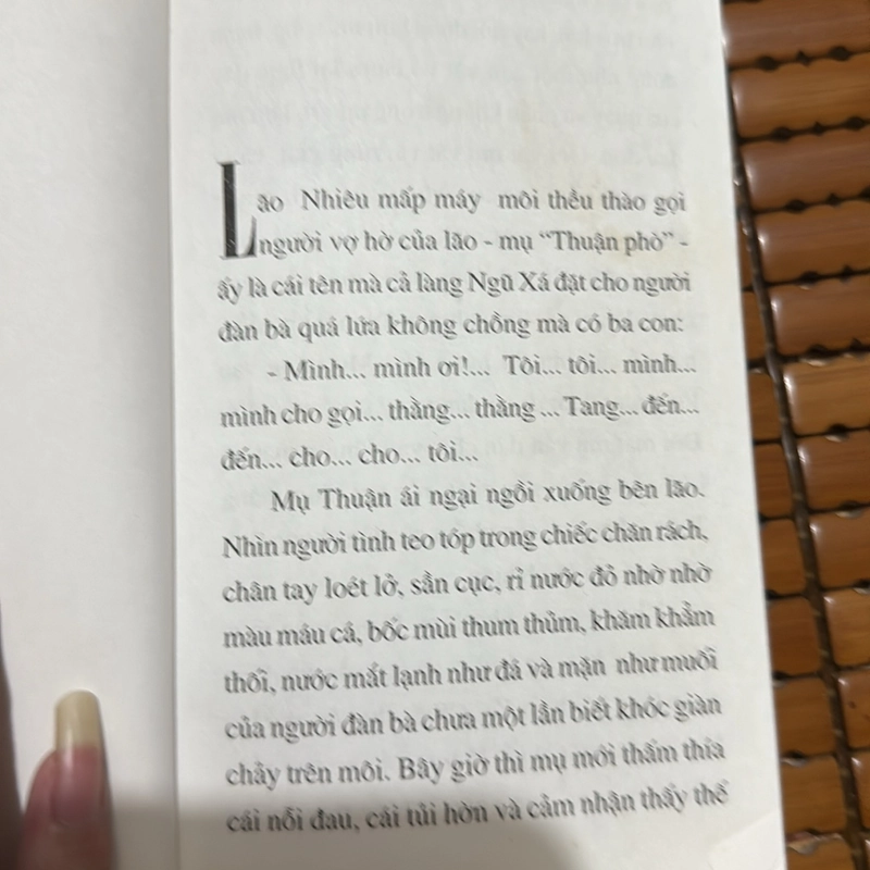 Một con người tập truyện ký - Hữu Ước 479514