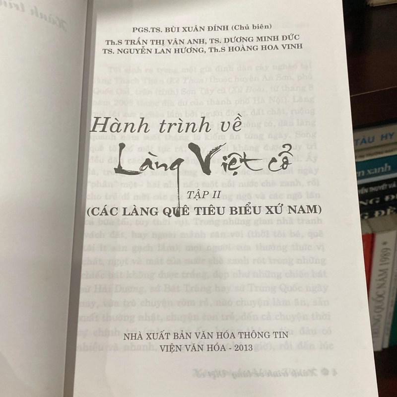 HÀNH TRÌNH VỀ LÀNG VIỆT CỔ, TẬP II (CÁC LÀNG QUÊ XỨ NAM) 550413