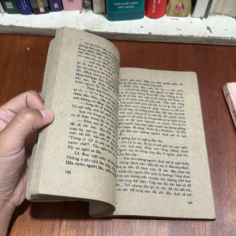 II Sách 8x: Âm Mưu Hội Tam Hoàng (2 Tập) - A. LÊVIN - 1985 800356