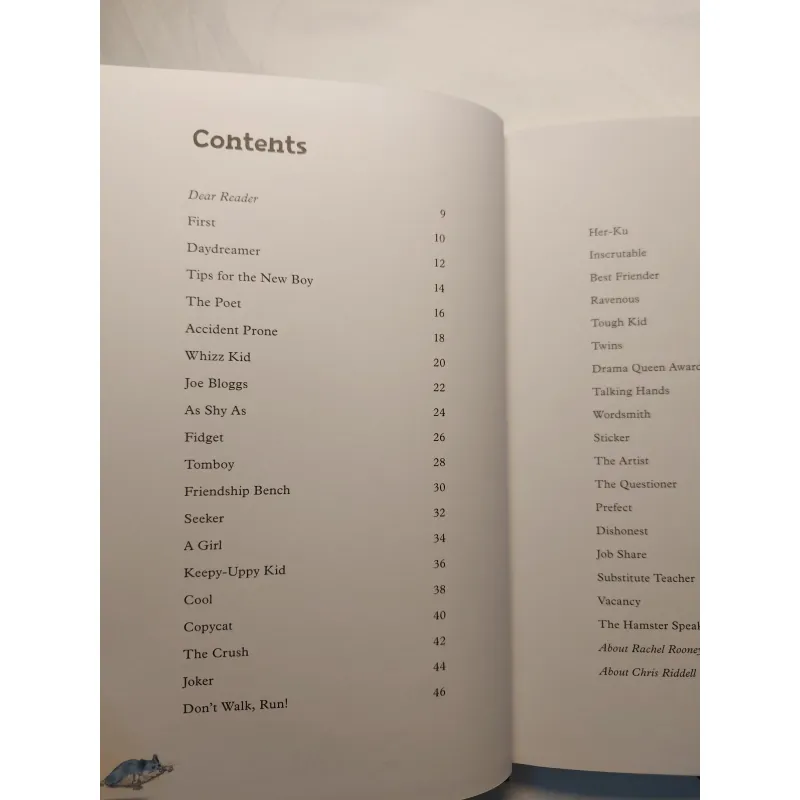 A KID IN MY CLASS - Rachel Rooney • Minh họa: Chris Riddell - Bìa cứng, khổ lớn, mới 99% 764556