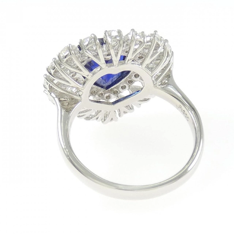 Nhẫn Sapphire hình trái tim PT900 4.09CT 667790