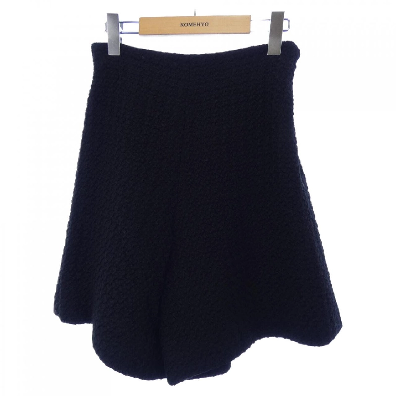 【Mã giảm giá】Quần short Cygne 651252