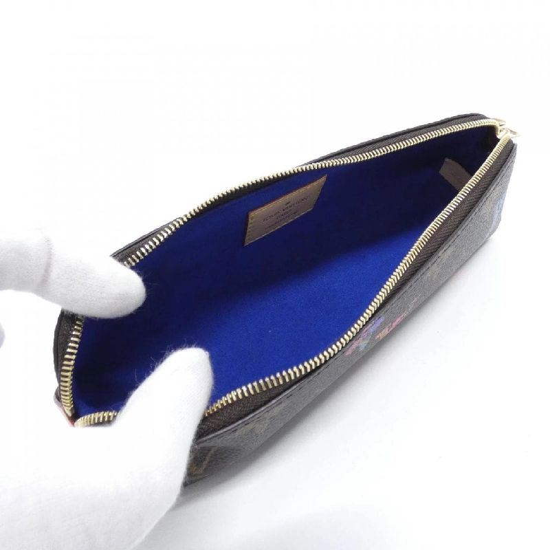 Louis Vuitton Monogram (Nghệ thuật & Thủ công) Truel Elizabeth GI0907 Bút chì - Hàng hiệu Chính hãng 773872