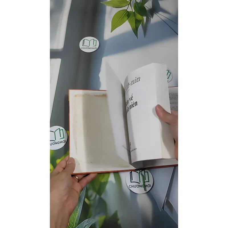 Bàn Về Thanh Niên - V. I. Lê nin 990459