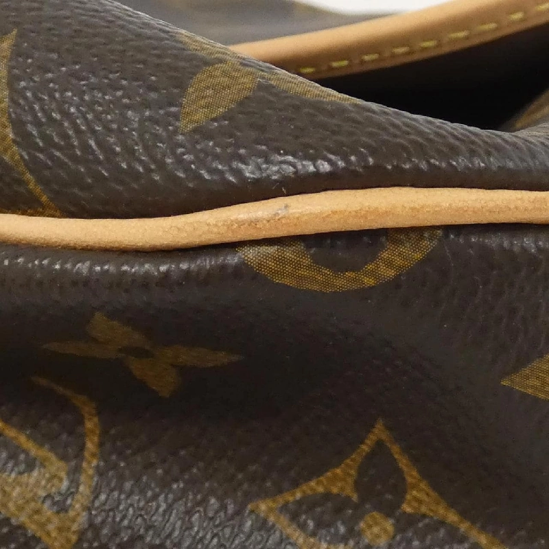 Túi xách vai Louis Vuitton Monogram Soumure GM M40662 - Hàng hiệu Chính hãng 768404