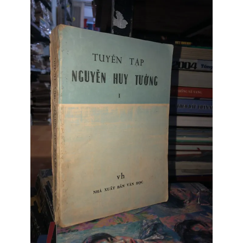 Tuyển tập Nguyễn Huy Tưởng l 976194