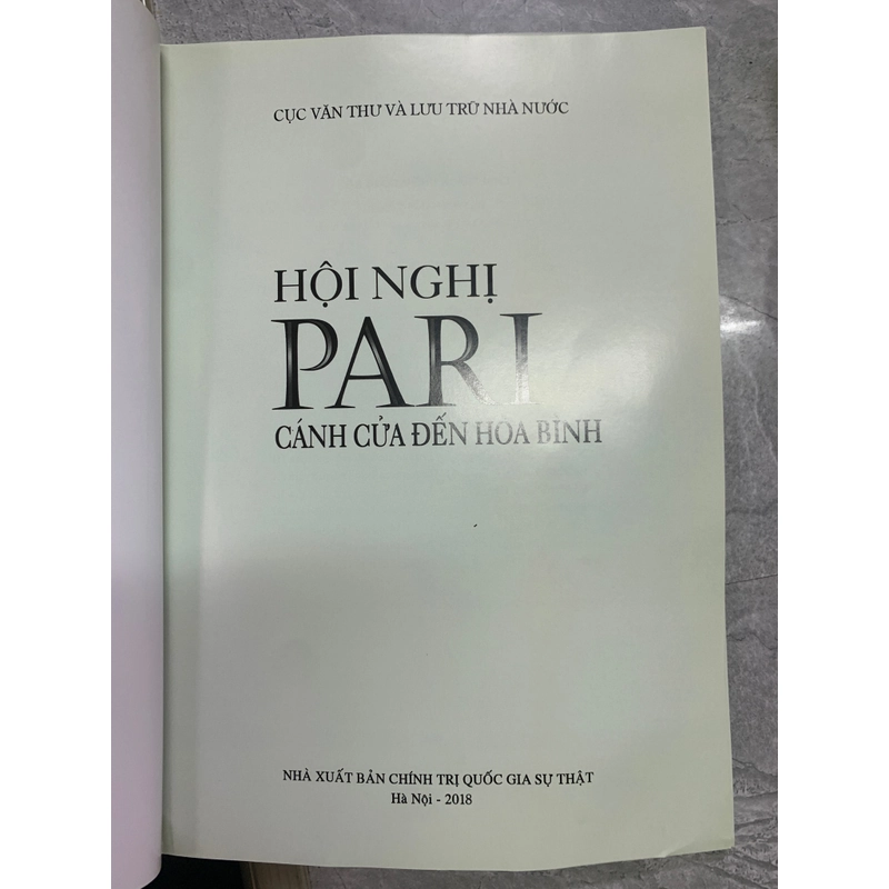 HỘI NGHỊ PARIS CÁNH CỬA  ĐẾN HOÀ BÌNH- VŨ VĂN TÂM (Chủ biên) 483392