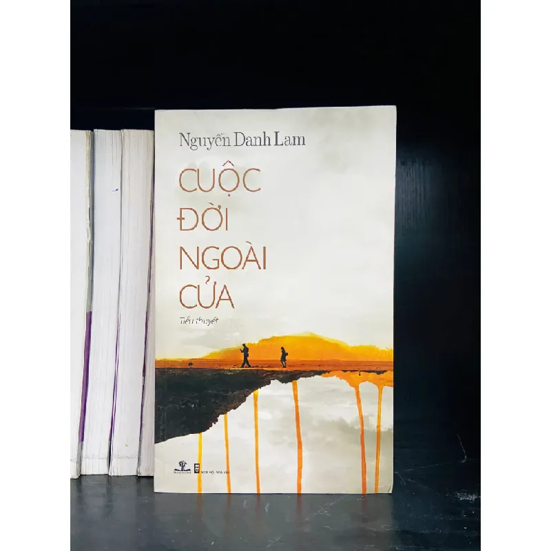 Cuộc đời ngoài cửa 554228