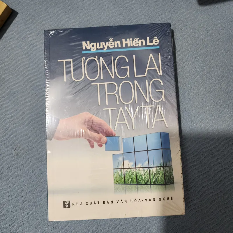 Tương lai trong tay ta | nguyễn hiến lê 930851