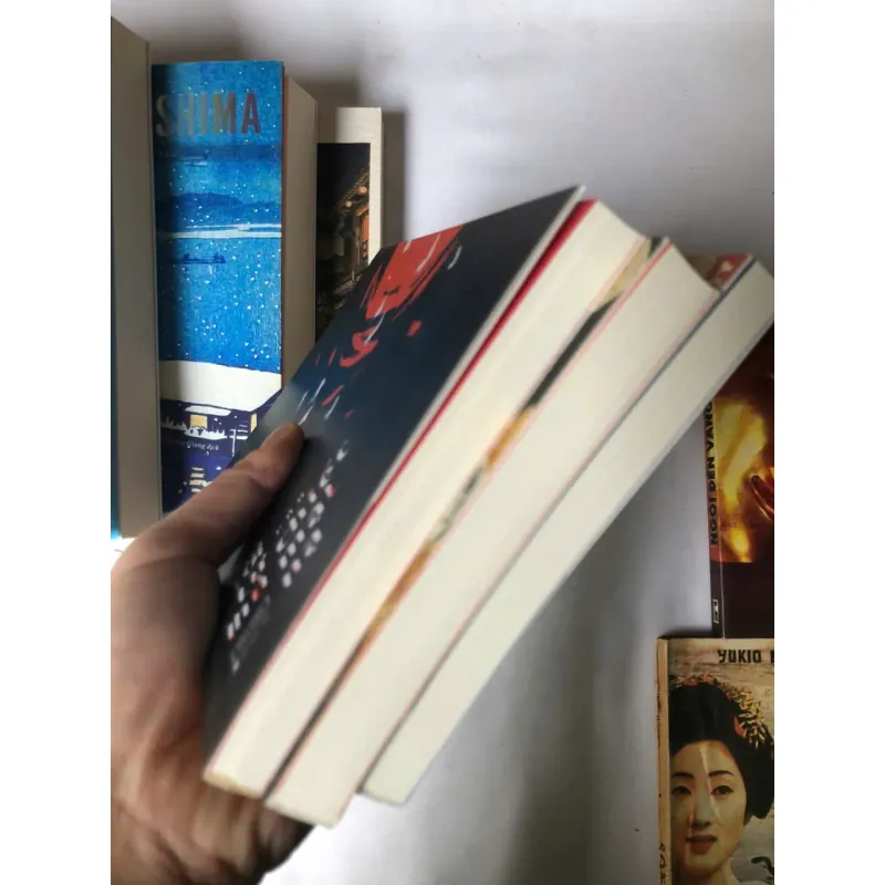 Yukio Mishima: Ngựa bon, Tuyết xuân, Chết giữa mùa hè, Ngôi đền vàng, bán mạng, Sóng tình 746531