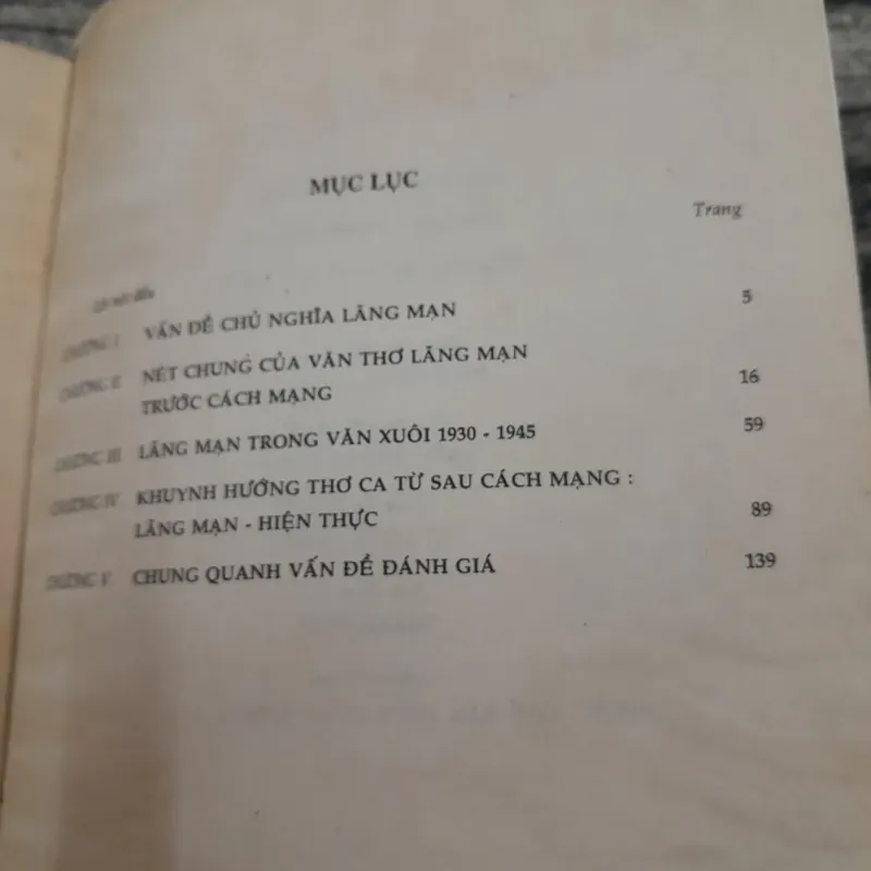 Vấn đề Chủ nghĩa Lãng mạn trong Văn học VN. T giả Lê Đình Kỵ. NXB GD năm 1999 737861