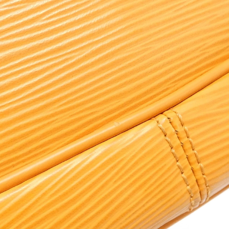 Túi đeo vai Louis Vuitton Epi Salvanga M5898H 611621