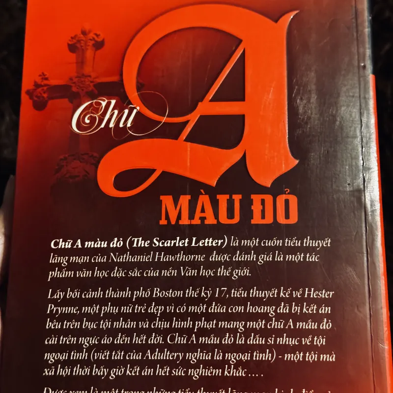 Chữ A màu đỏ 738161