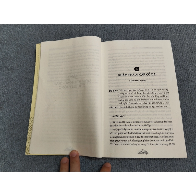 MÔN SỬ KHÔNG CHÁN NHƯ EM TƯỞNG 540708