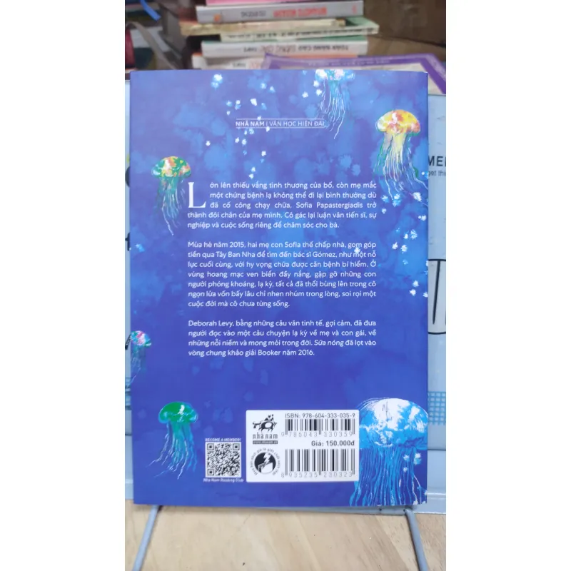 Sách: Sữa nóng - TG:  Deborah Levy 1031960