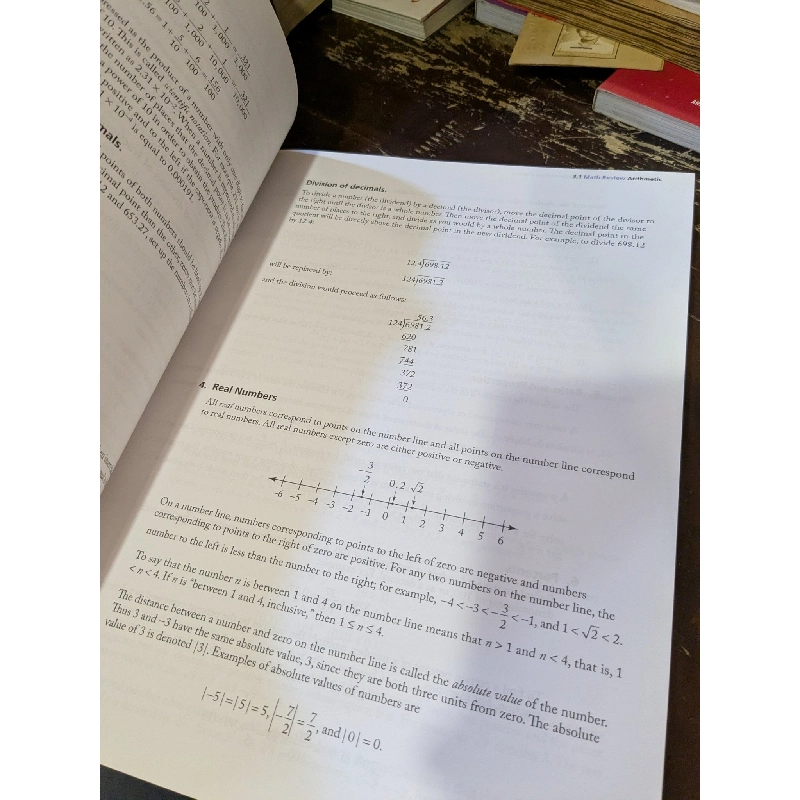 GMAT Official Guide Quantitative Review 2018 993767