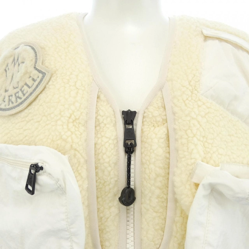 Áo khoác lông vũ MONCLER GENIUS 638408