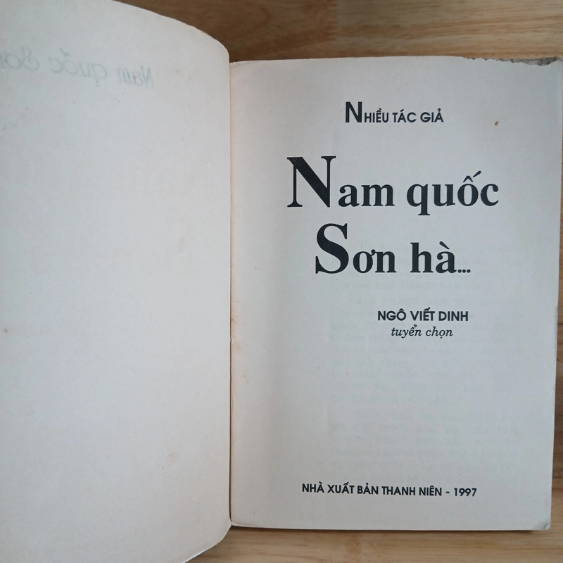 Nam Quốc Sơn Hà - Ngô Viết Dinh tuyển chọn 503804