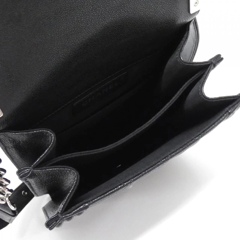 Túi xách vai Boy Chanel AS0130 608252