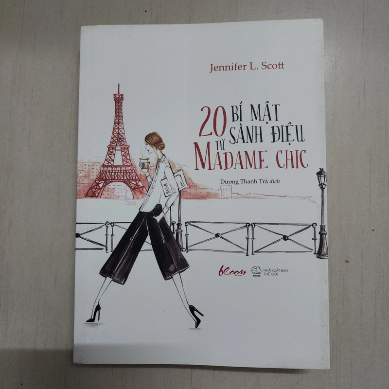 Sách 20 bí mật sành điệu từ Madame Chic mới 90% 503552