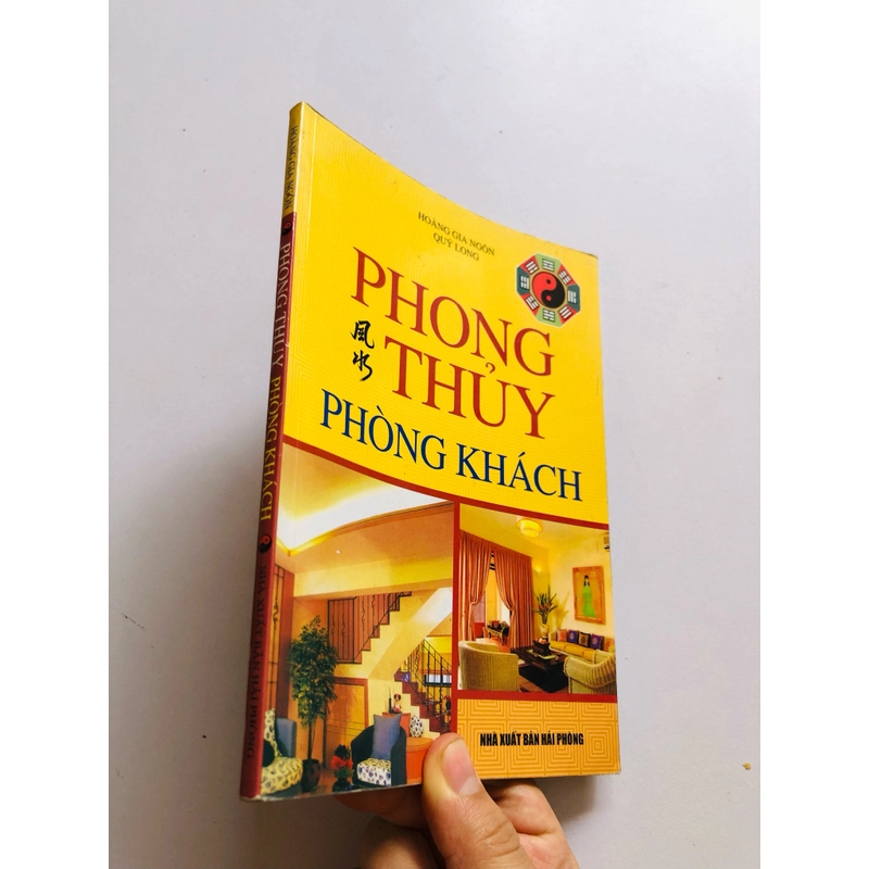 PHONG THUỶ TRONG PHÒNG KHÁCH 503431