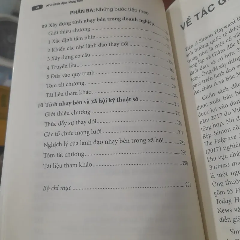 Simon Hayward - NHÀ LÃNH ĐẠO NHẠY BÉN 560986