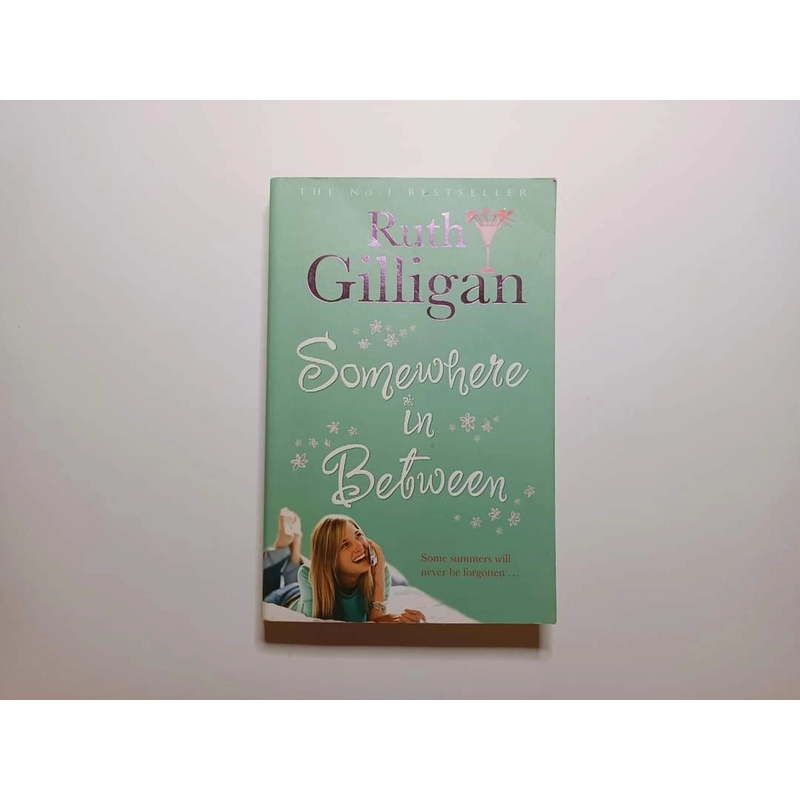 Somewhere In Between - Ruth Gilligan

 312963