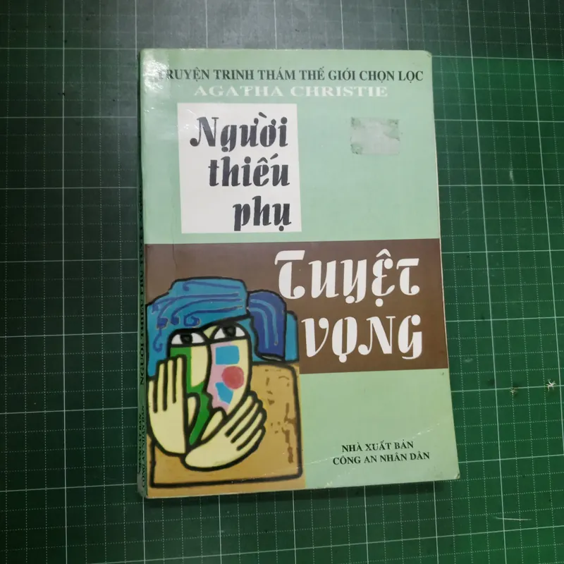 Người thiếu phụ tuyệt vọng - Agatha Christie 591741