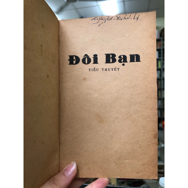 ĐÔI BẠN - Nhất Linh  443097