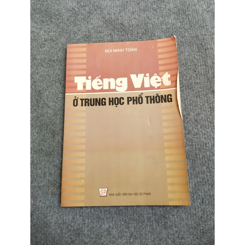 TIẾNG VIỆT Ở TRUNG HỌC PHỔ THÔNG 549881