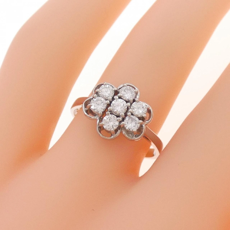 Nhẫn kim cương PT850 0.39CT 667327