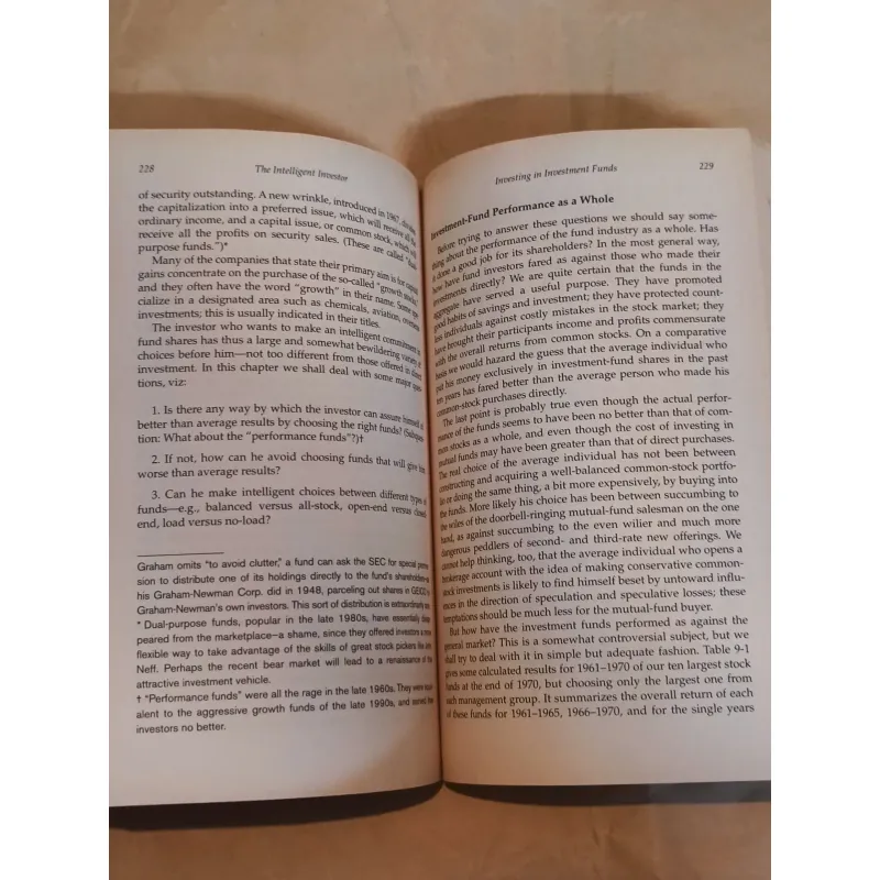 The Intelligent Investor - Benjamin Graham 1012993