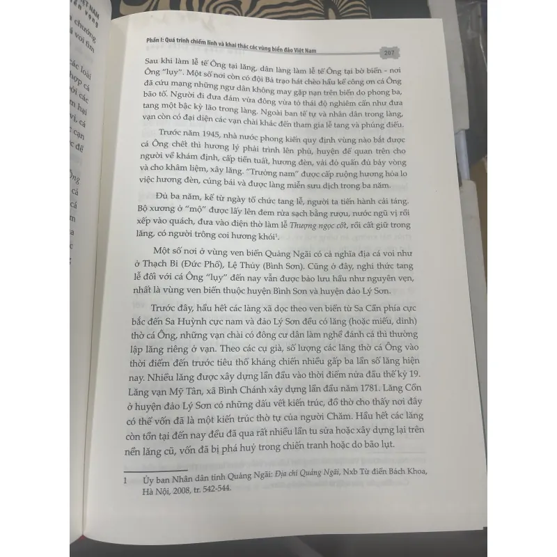 KHẢO CỔ HỌC BIỂN ĐẢO VIỆT NAM - LÂM THỊ MỸ DUNG, ĐẶNG HỒNG SƠN 933417