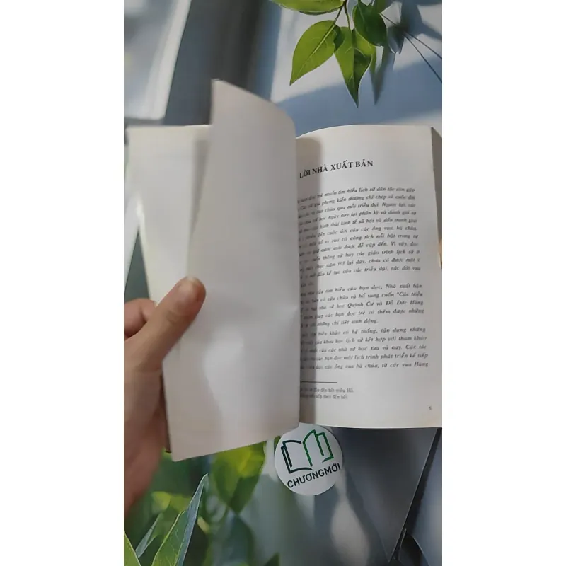 Các Triều Đại Việt Nam - Quỳnh Cư & Đỗ Đức Hùng 970270