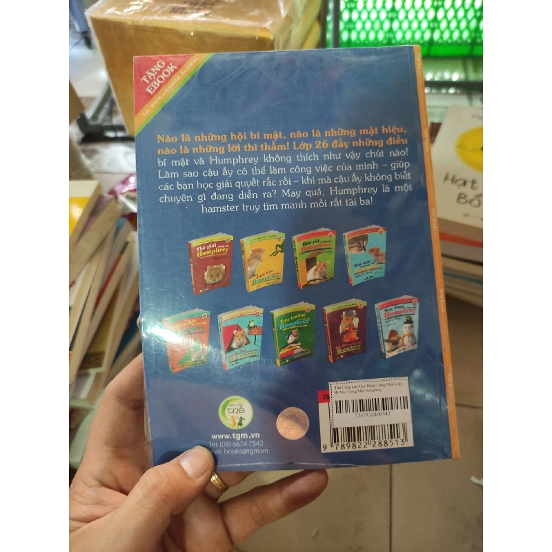 Bí mật trong mắt HumphreyHCM01/03 910373